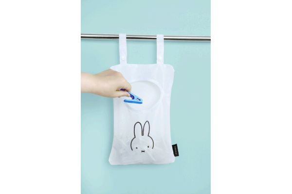 ｍｉｆｆｙ　ピンチ収納バッグ