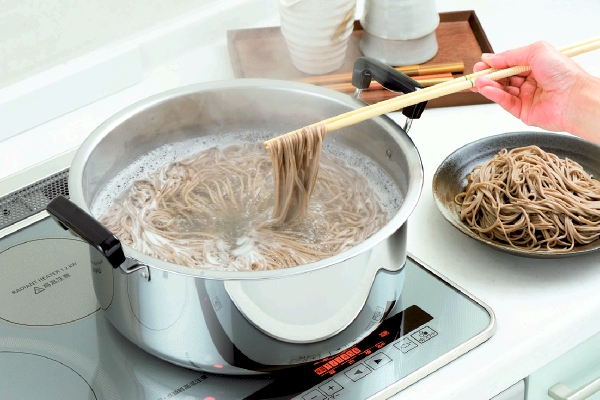 煮もの鍋満菜　両手鍋