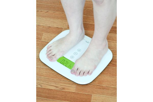 体重体組成計　ピエトラプラス
