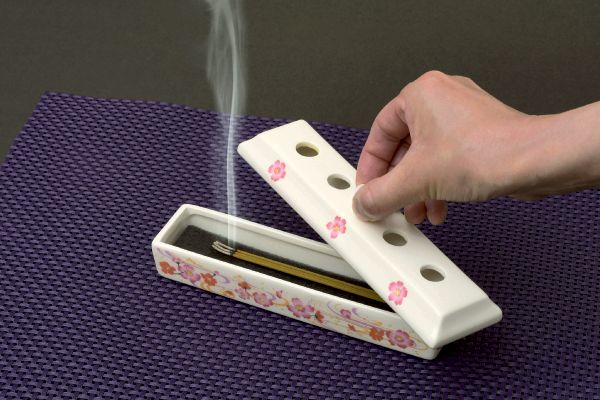 [瀬戸焼]寝かせて使う香炉皿