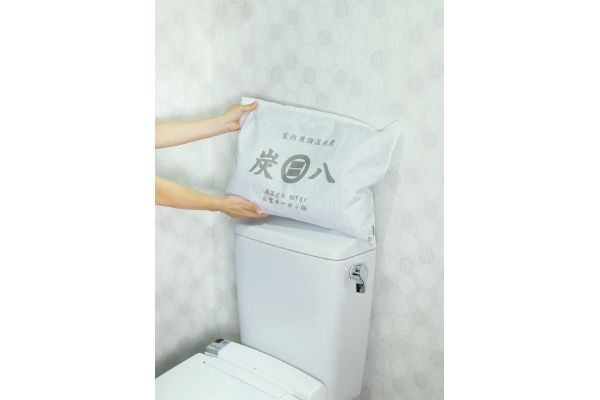 調湿木炭　炭八