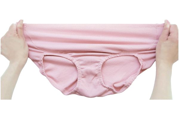 【ネット限定】ゴムが肌に当たらない綿１００％深ばきショーツ　（２色組）　Ｍ