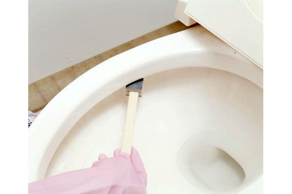 トイレの黄ばみすっきり棒