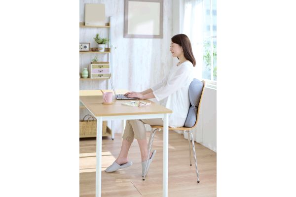 【ネット限定】[西川]パワーナップピロー　　Ｈｅａｒｔ