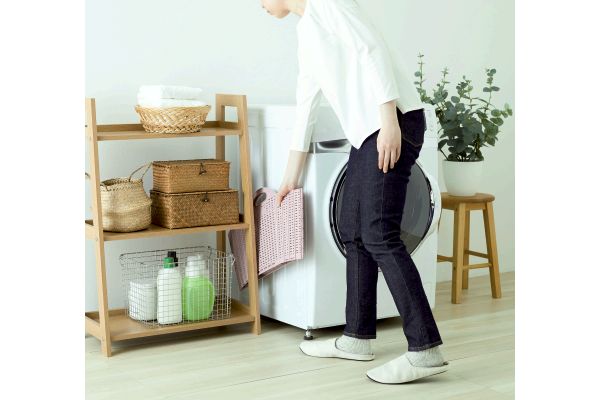 折りたためるランドリーバスケット