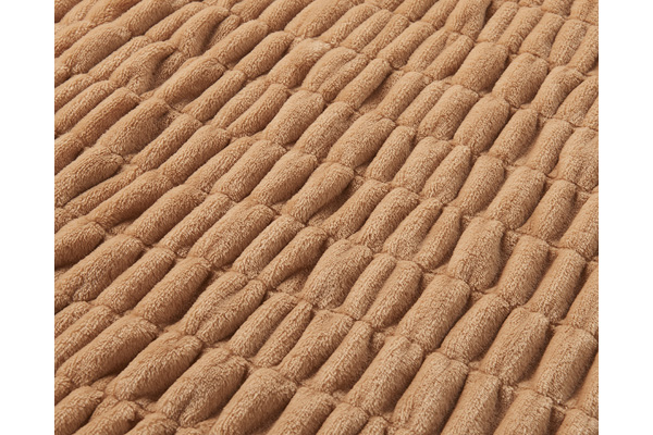 やさしく体を包み込む吸湿発熱ケット