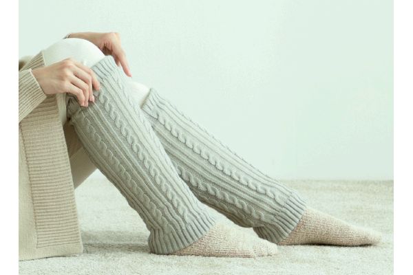 やわらかボアのあたたかふくらはぎウォーマー