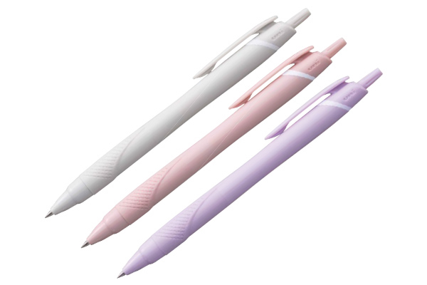 ジェットストリームボールペン０．５