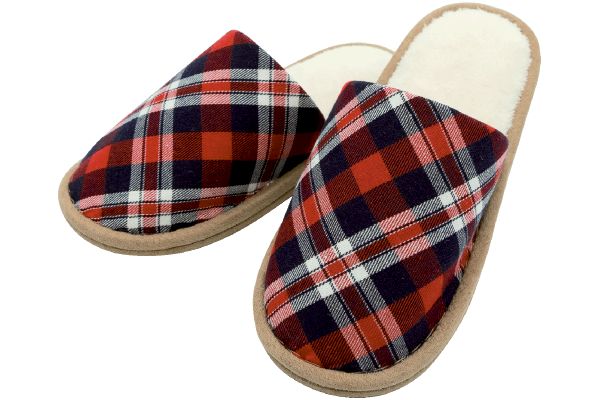 洗えるあったかスリッパ チェック　レッド　Ｍ