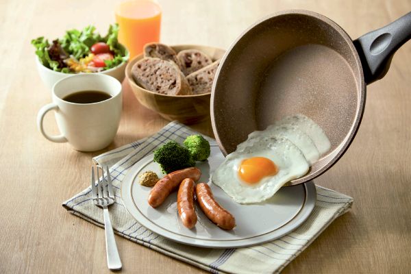 IHダイヤモンドゴールドマーブル　フライパン