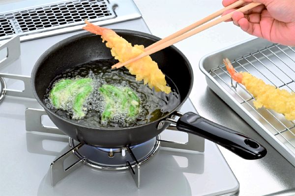 [燕三条]鉄製ミニいため鍋