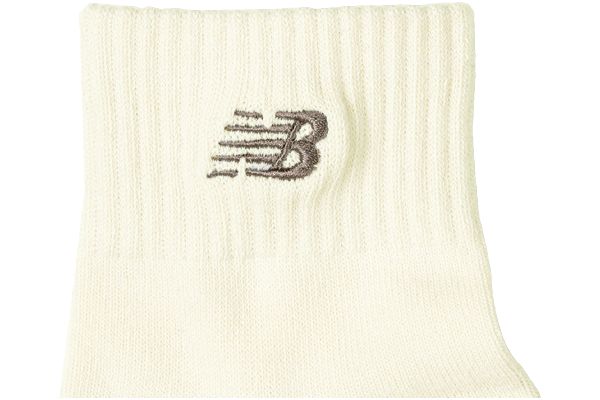 【ネット限定】［ニューバランス］アースカラー刺繍ソックス　（３色組）　25〜27cm