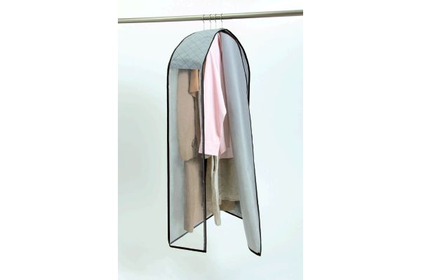 中身が見える　活性炭クローゼットカバー