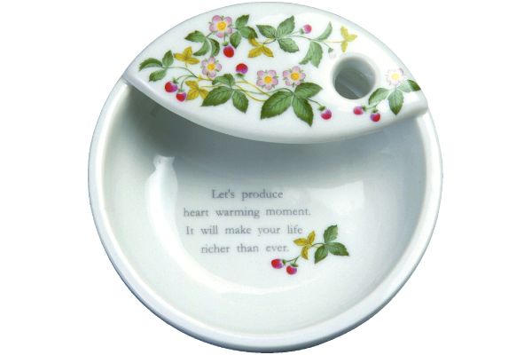 ストロベリーお玉立て