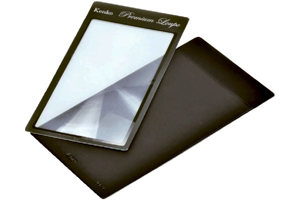 極薄　読書に最適拡大鏡