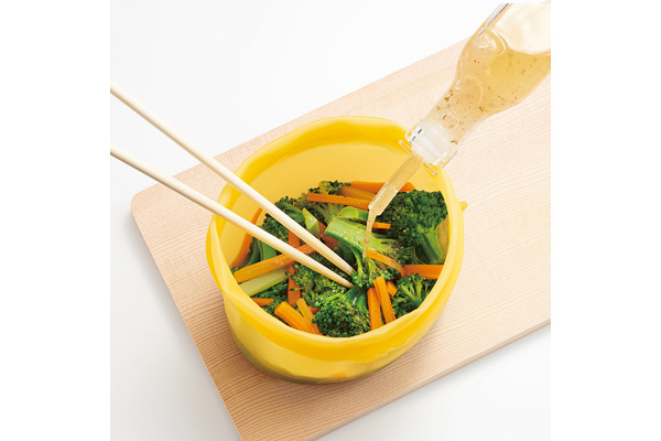 大きくひらくシリコンクックバッグ