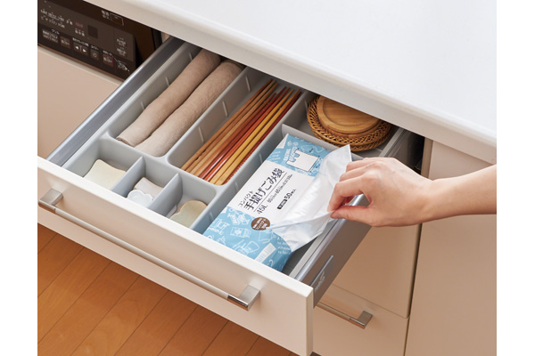 コンパクト手提げごみ袋　４５L