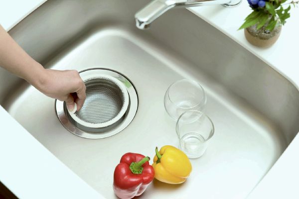 水切れがいい！ステンレス製浅型ゴミカゴ