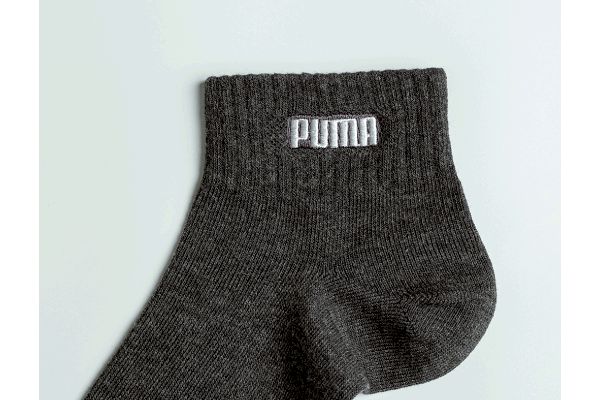 【ネット限定】[プーマ]３柄刺しゅうソックス　（３柄組）　26〜28cm