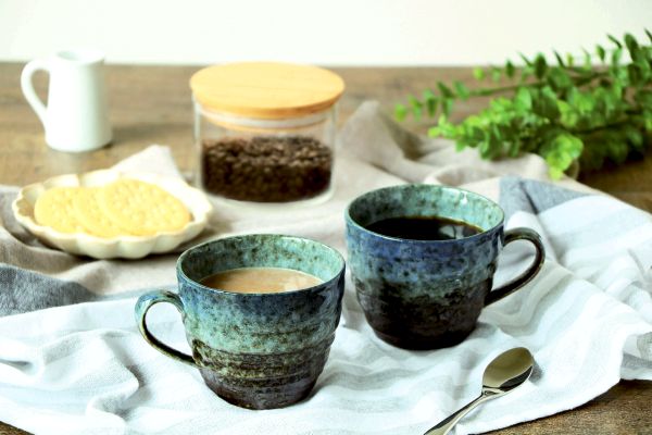 モダンコーヒーマグカップ