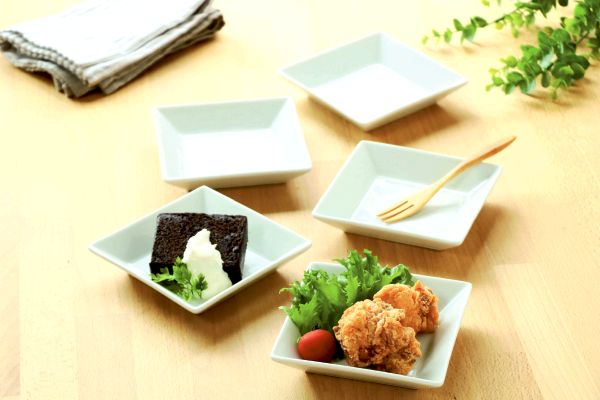 きっちり重なる取小皿