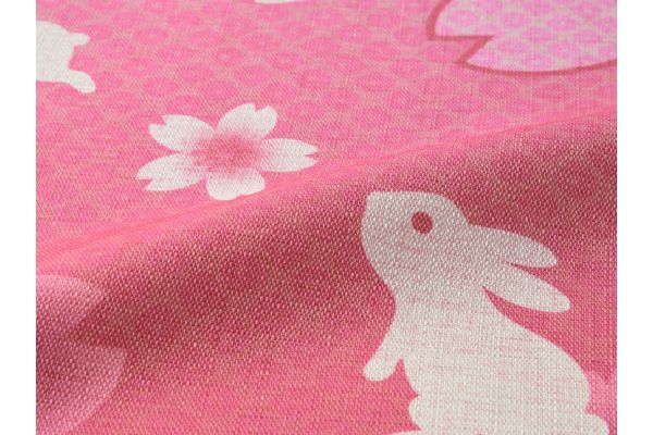 座布団カバー　桜と兎