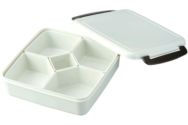 【ネット限定】ロック式ランチＢＯＸ　（中子付き）　　