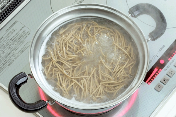 べんり鍋　２４ｃｍ