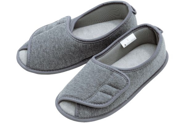 たんぽぽ日和ルームシューズ前開き　グレー ＬＬ２５．０〜２６．０ｃｍ