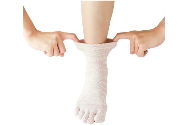 シルクの思いやり　5本指ソックス　3色組　ソフトカラー