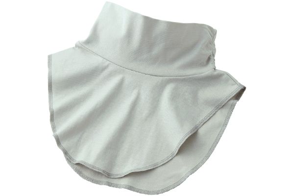 まるで重ね着さらっと付けタートル