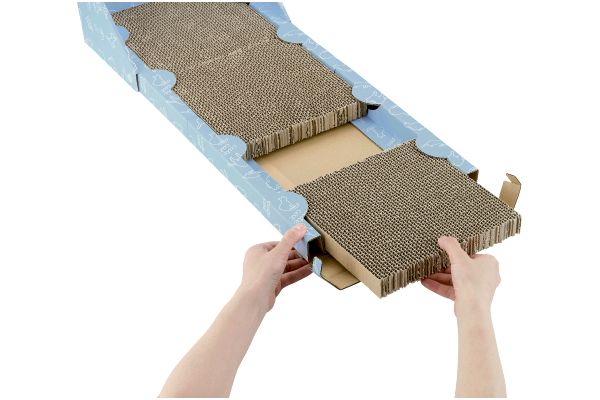 背中のびのび縦型爪とぎ