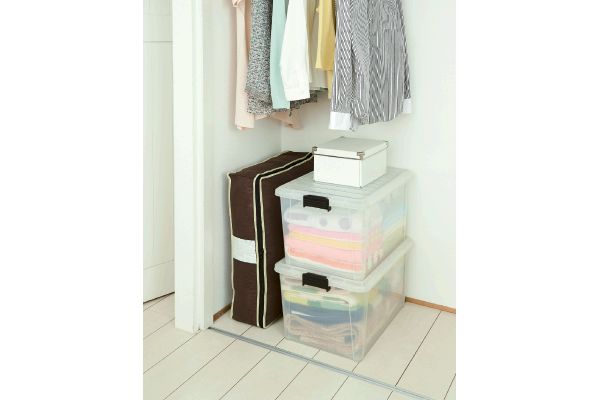 炭入り消臭羽毛布団収納ケース