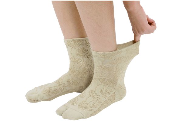 肌コットン足裏メッシュタビ型ソックス