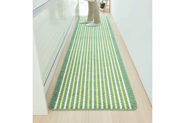 足もとサラリキッチンマットグリーンライン ワイド６０×２４０ｃｍ