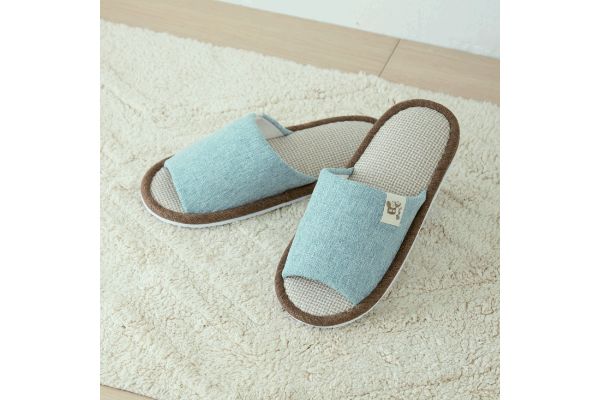 洗えるスリッパ　フクロウ