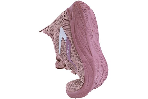 結ばないメッシュスニーカー