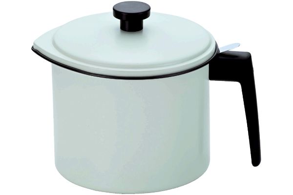 一度にろ過できる活性炭オイルポット　Ｎ（０．８Ｌ）