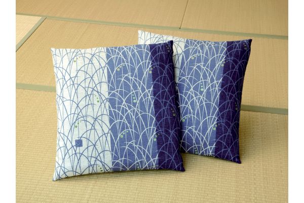 座布団カバーつゆくさ