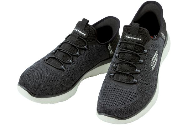 ＳＫＥＣＨＥＲＳＳＬＩＰＩＮＳ　ＳＵＭＭＩＴＳＫＥＹＰＡＣＥ ２５．０ｃｍブラック