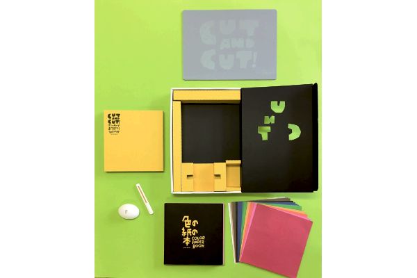 【ネット限定】ＣＵＴ　ＡＮＤ　ＣＵＴ！キッターであそぼう！