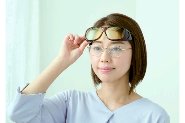 オンザグラス　ナイトレンズ