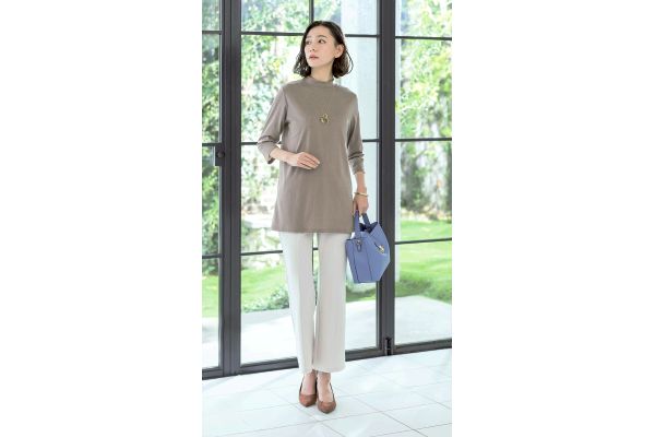 汗じみが目立ちにくいプチハイ７分袖チュニック