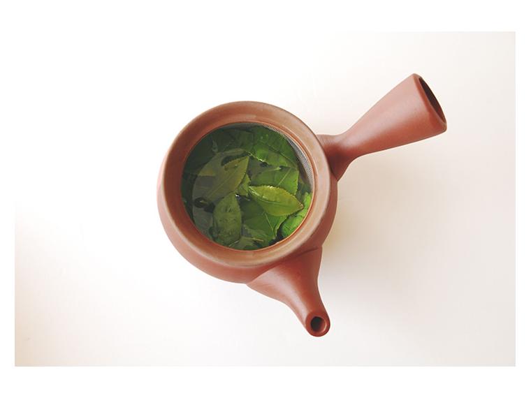 【ネット限定】万古焼　茶葉が広がる朱泥急須