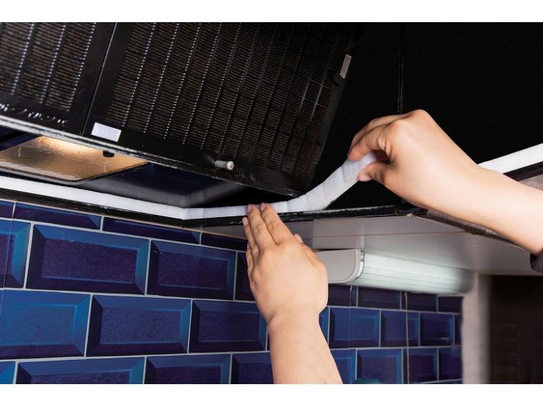 【ネット限定】レンジフード溝用油吸収テープ３ｍ×２本