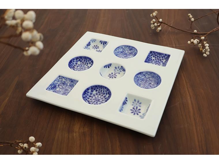 【ネット限定】有田焼　染付文様　おしゃれに盛り付けられるプレート（三柄九品盛）