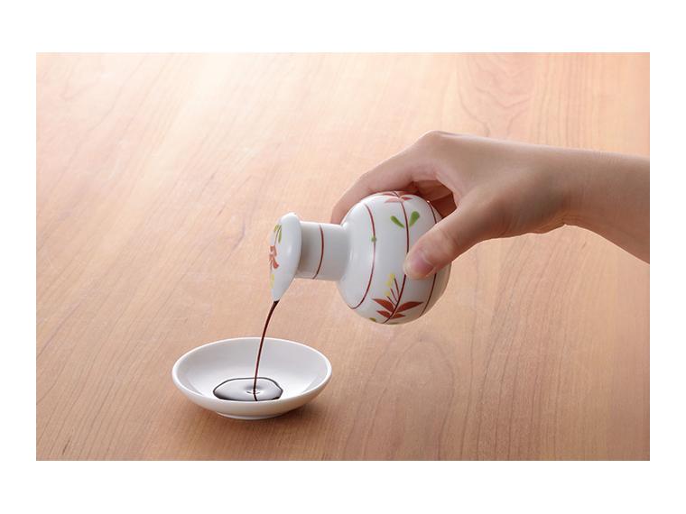 【ネット限定】波佐見焼　廻り花　醤油差し