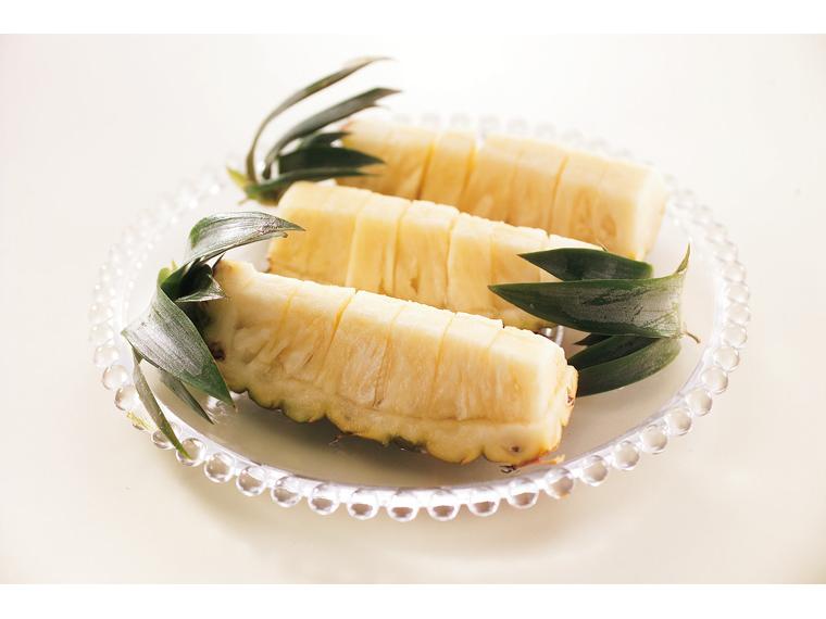 石垣島パインアップル（ハワイ種） 1本（550g）