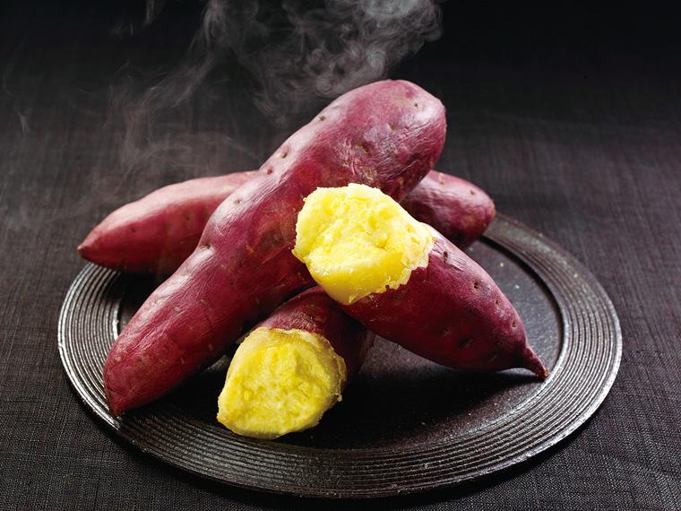 さつまいも（五郎島金時） Ｌ1本またはM2本