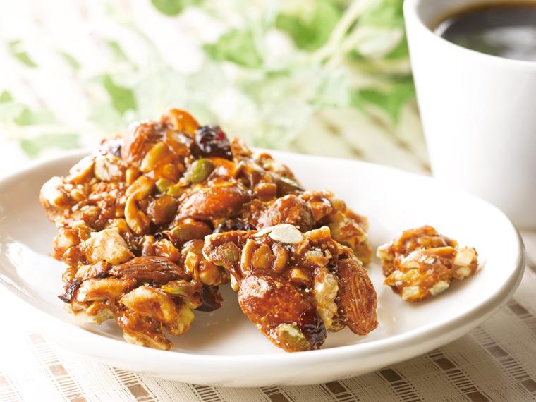 ナッツとドライフルーツの割れキャラメリゼ 100g